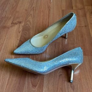 Ivanka Trump Metallic/Gold Pumps